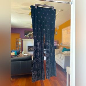 Free People black velvet flare leggings